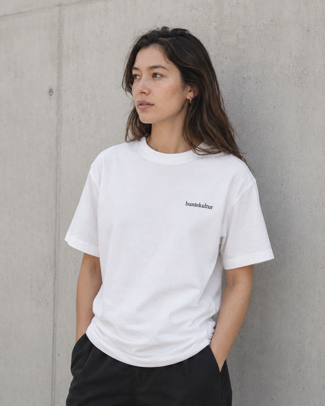 buntekultur tee worn, look 1